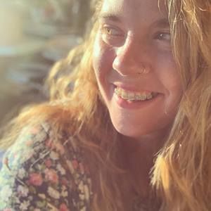 Meet your Posher, Carissa